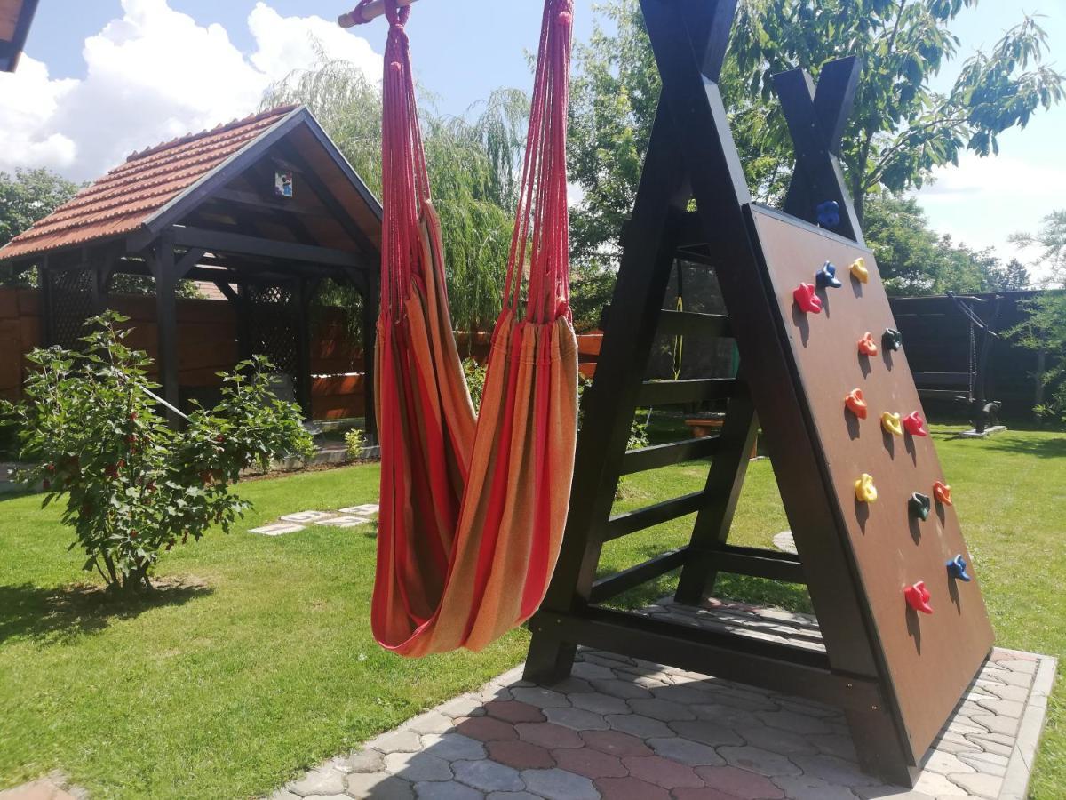Penzion Kozak B&B Sebedrazie Exterior photo